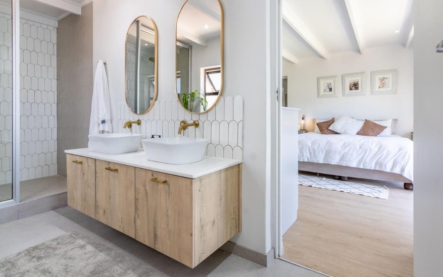 4 Bedroom Property for Sale in Vrykyk Western Cape